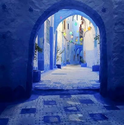 A Tunisian coastal town, near the fishing ports of the north